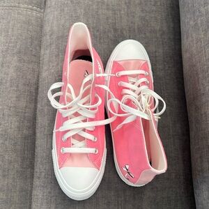 NWOT - Never Worn Customized hi-top Pink Converse Sneakers